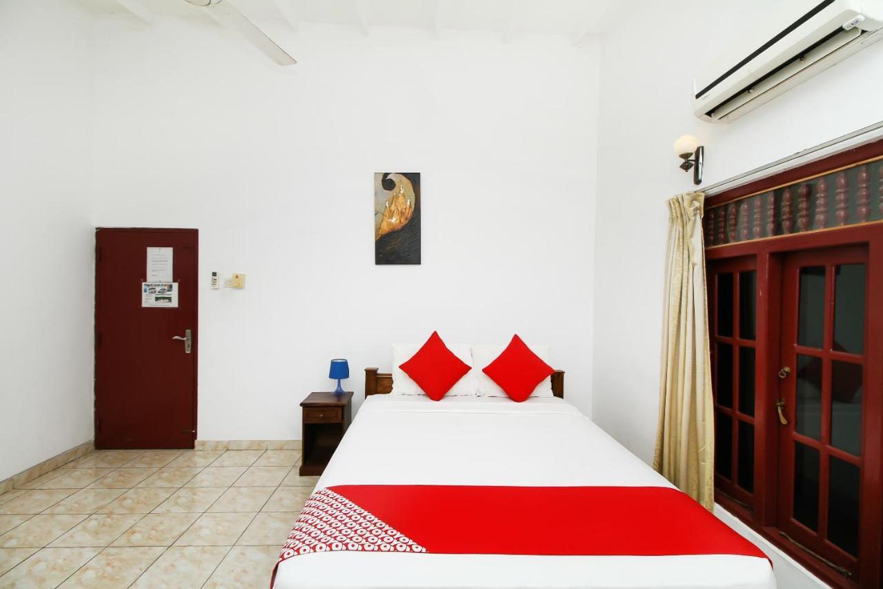 Hotel Empryean Katunayaka Extérieur photo
