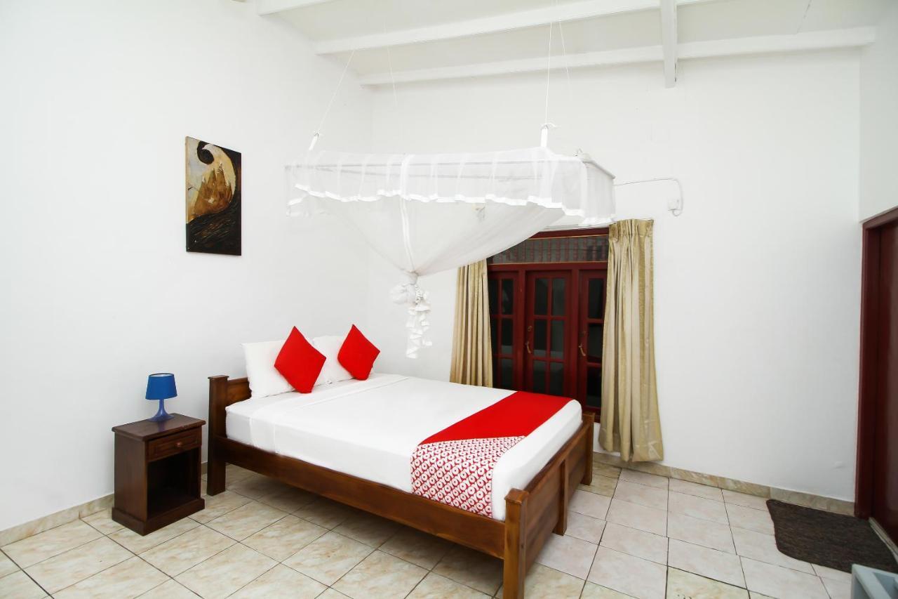 Hotel Empryean Katunayaka Extérieur photo