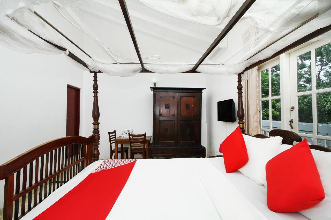 Hotel Empryean Katunayaka Extérieur photo